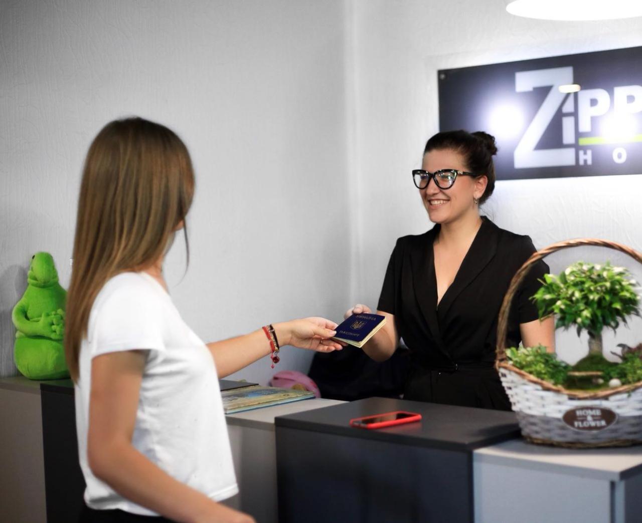 Hotel Zipper House أوديسا المظهر الخارجي الصورة